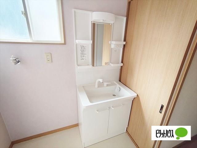 小布施戸建 洗面