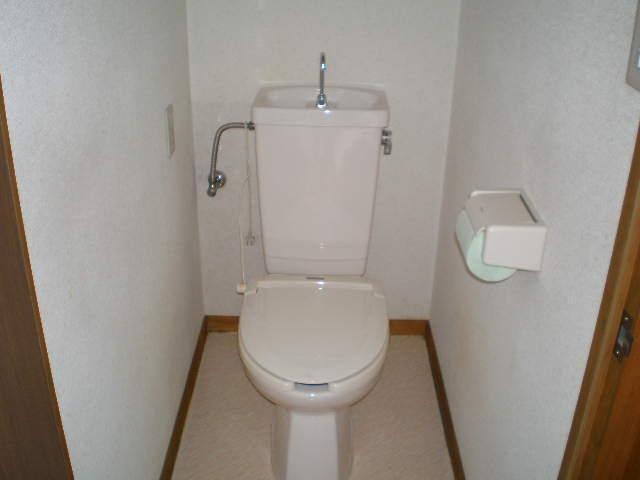 コーポワカツキ トイレ