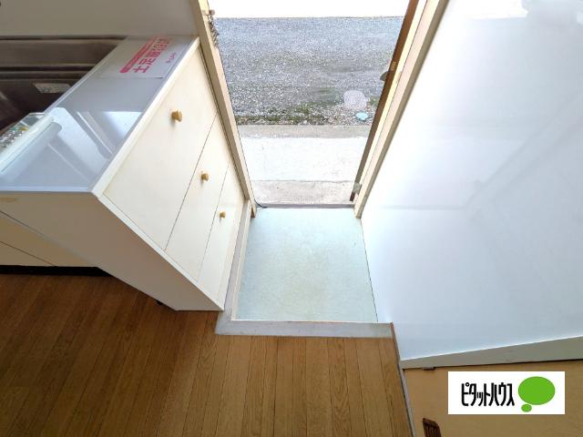 古里サンルートマンション 玄関