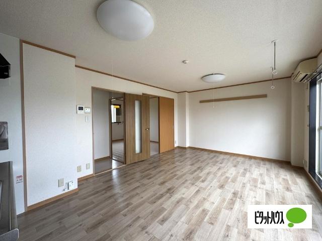 サープラスディ・ゾンネ 収納