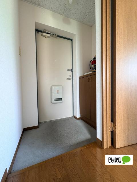 望月マンション 玄関