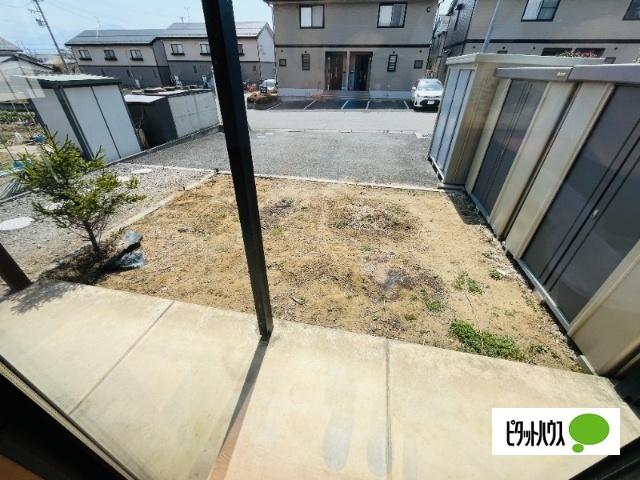 成田住宅 庭