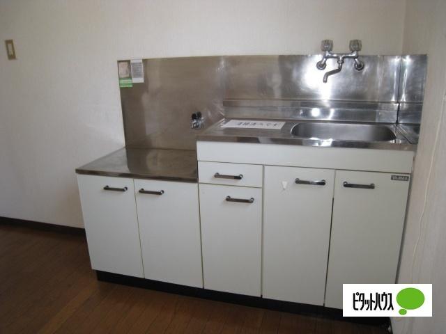 ハイクオリティ三輪　Ｃ棟 キッチン