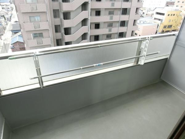 LON BLDG. バルコニー