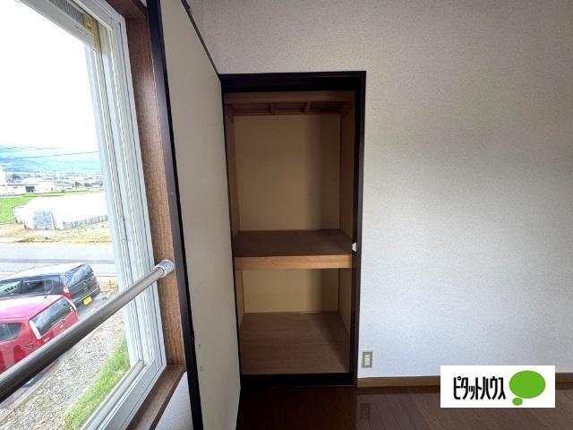 こまのいえB 収納