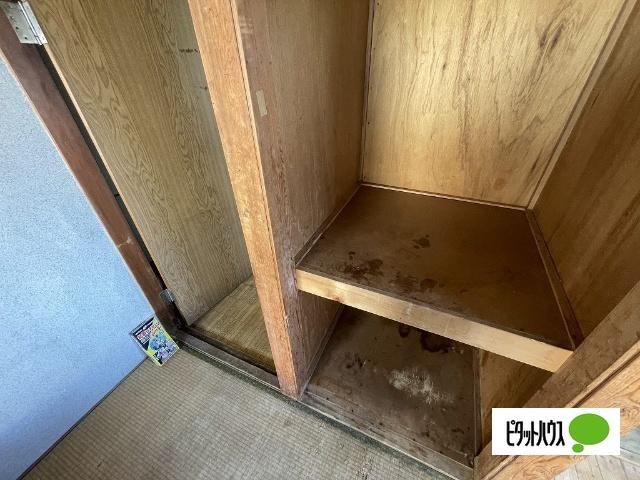 松本市本庄一戸建 収納
