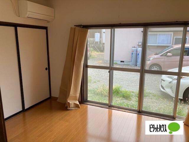 上田市住吉一戸建 リビング