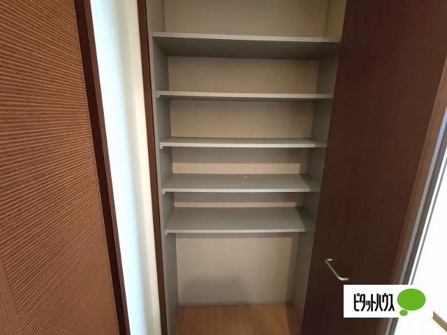ディアス筑摩Ａ 収納