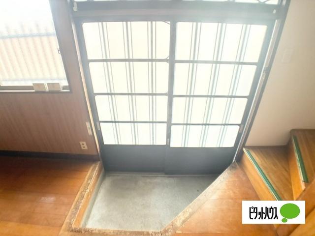 庄内赤澤貸家 玄関