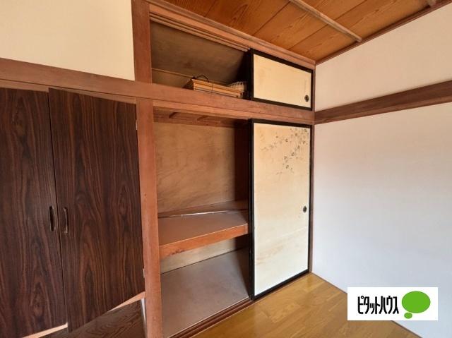 稲里町田牧貸家 収納