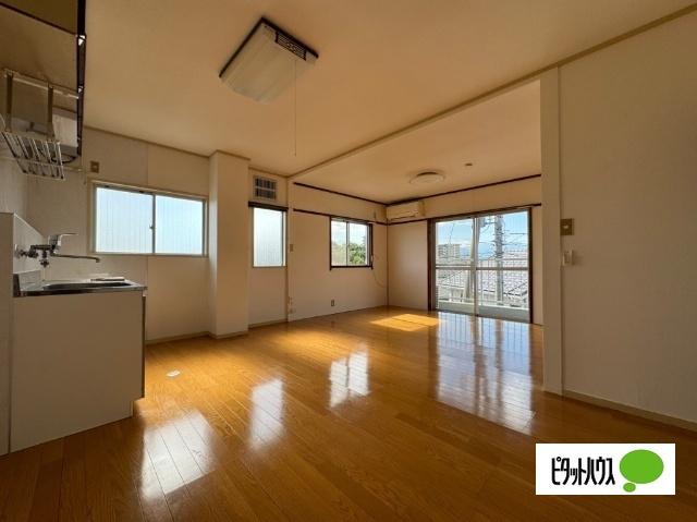 コーポ辰巳 室内