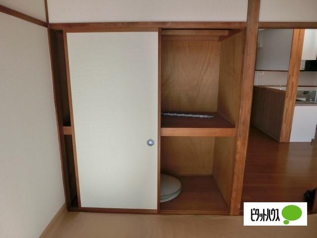 芳川コーポ南棟 収納