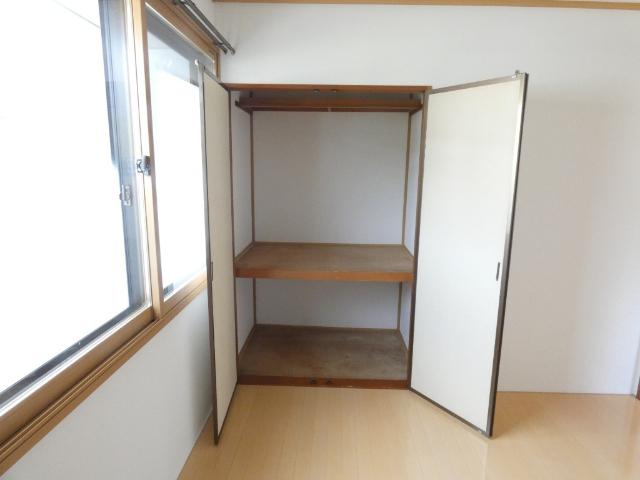 サンライズ東和田 収納