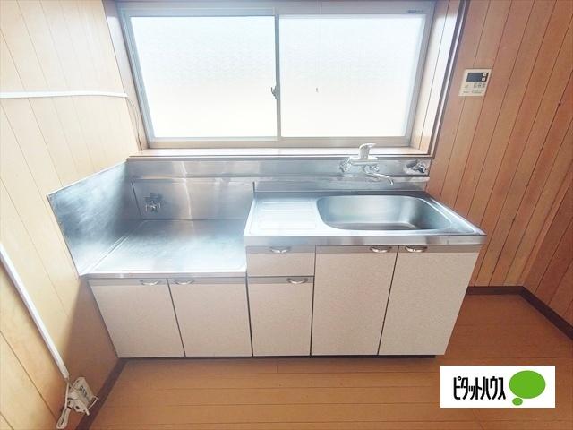 金和連棟　中棟 キッチン