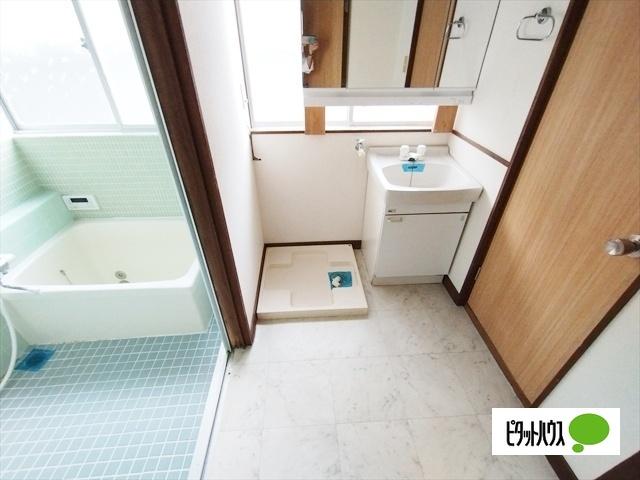 長野市大字北尾張部一戸建 洗面