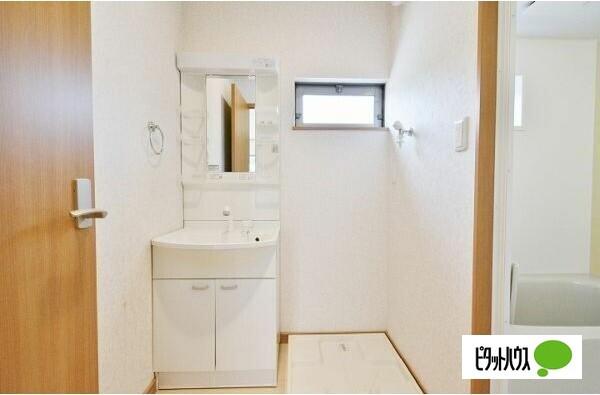 須山様戸建賃貸住宅Ｂ棟 洗面