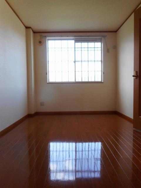 セリーンアンビアンス（104） 室内