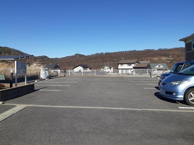 エクセレンスＮ・Ｙ・Ｓ　Ｚ−Ⅰ（101） 駐車場
