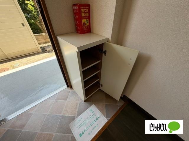 ラ・フォーレ本郷館 玄関