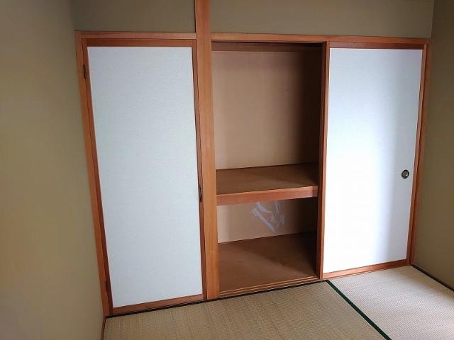 CLIE HIRATA 収納