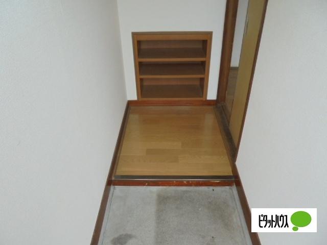 コーポ綿屋 玄関