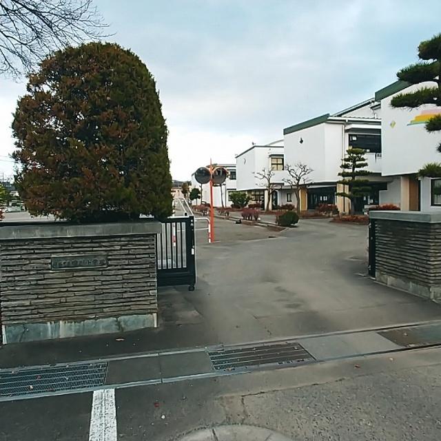 松本市立田川小学校：849m