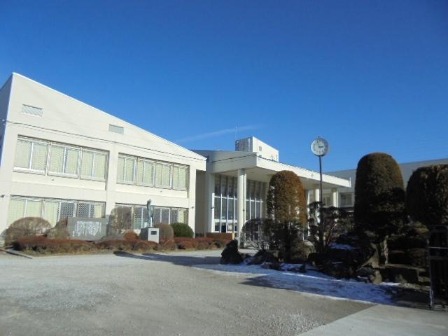 塩尻市立広陵中学校：1976m