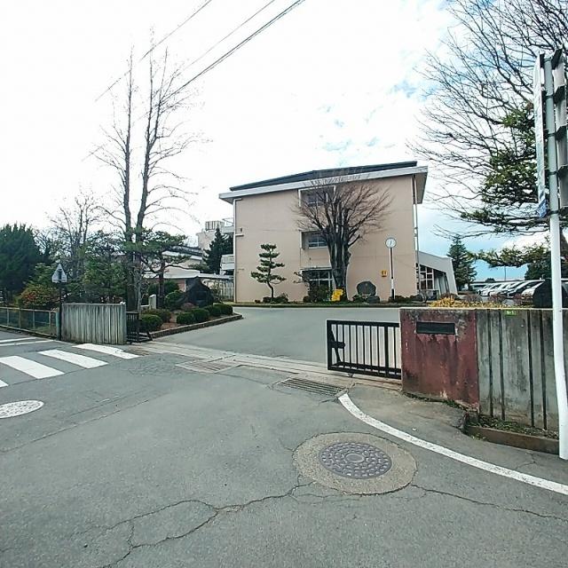 松本市立芳川小学校：1017m