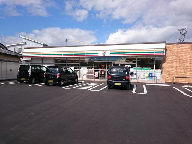 セブンイレブン長野稲葉店：587m