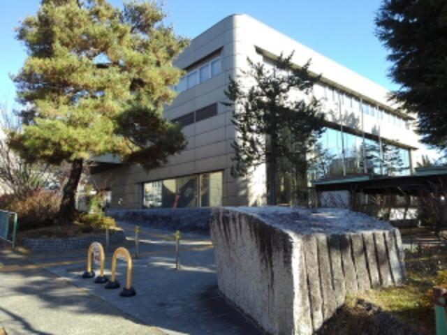 長野市立長野図書館：257m