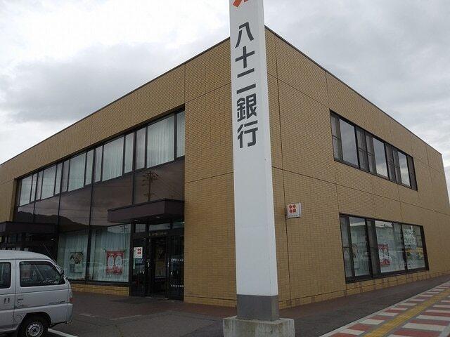 八十二銀行三好町支店：1528m