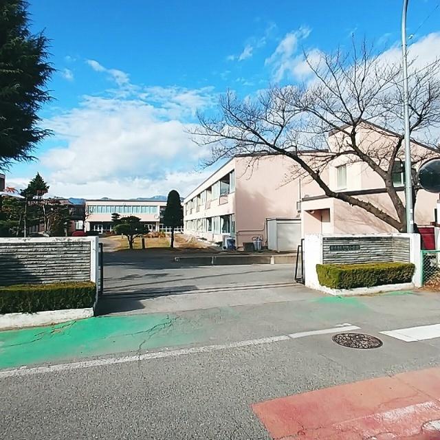 松本市立旭町小学校：231m