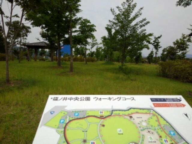 篠ノ井中央公園：1183m