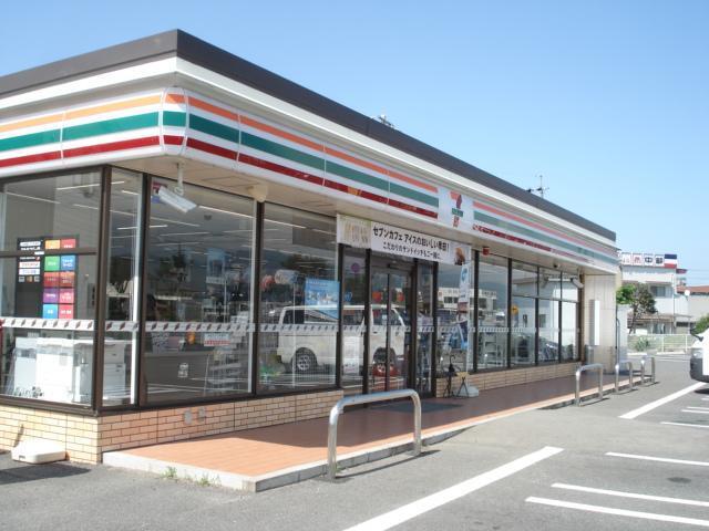 セブンイレブン長野御幣川店：496m