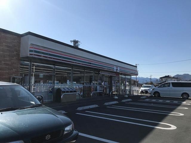 セブンイレブン上田小牧店：874m