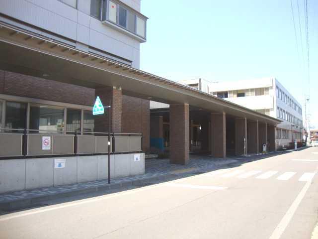 長野県厚生農業協同組合連合会長野松代総合病院：1571m