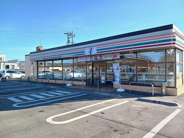 セブンイレブン佐久中込中央店：78m