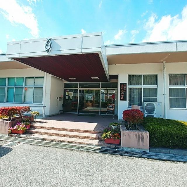安曇野市立豊科東小学校：2270m