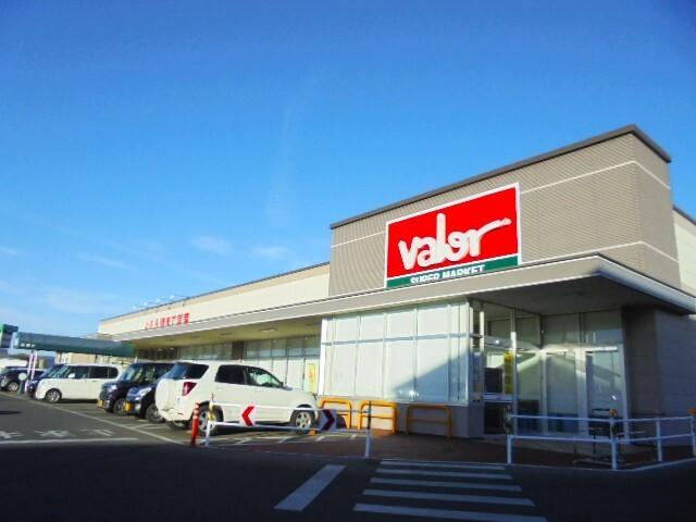 バロー塩尻店：689m