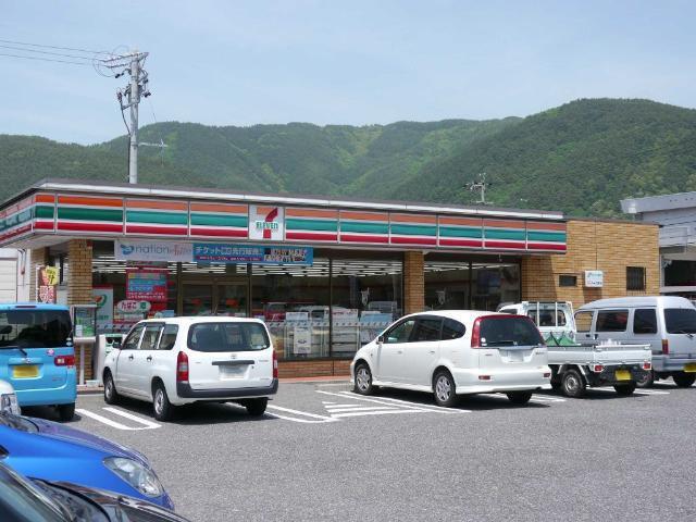 セブンイレブン松本里山辺店：614m