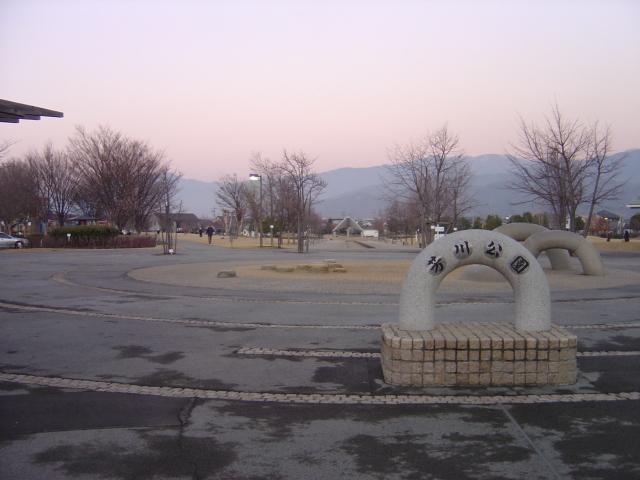 芳川公園：483m