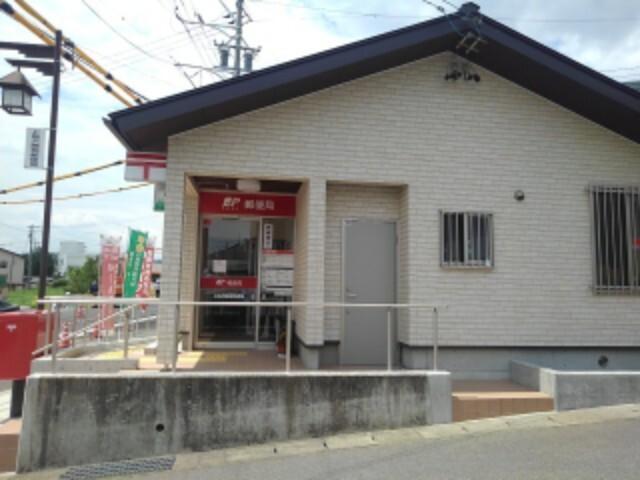 上駒沢簡易郵便局：754m