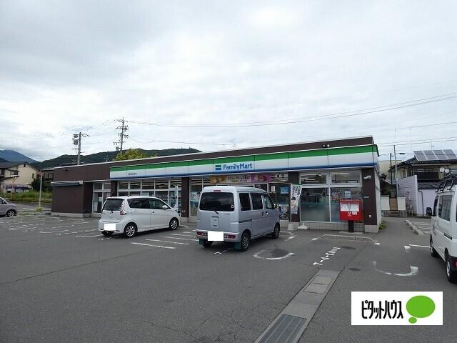 ファミリーマート長野若槻大通り店：1428m