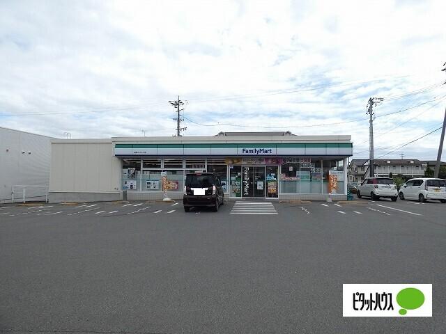 ファミリーマート長野サンロード店：570m
