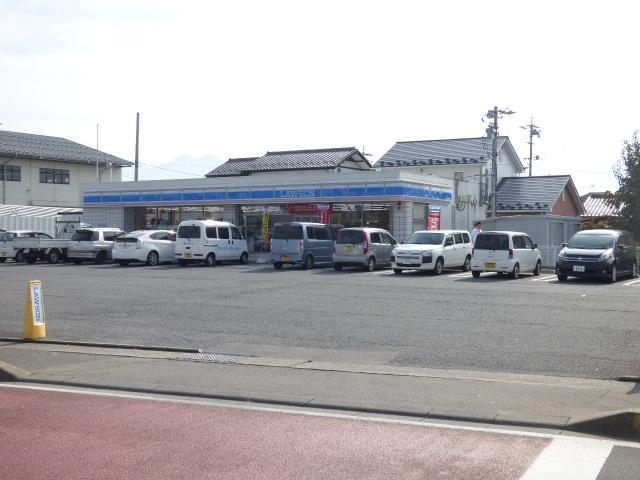 ローソン長野西尾張部店：1015m