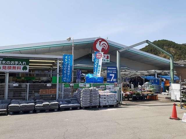 コメリハード＆グリーン真田店：297m