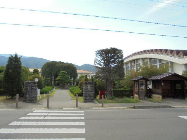 山形村立山形小学校：1921m