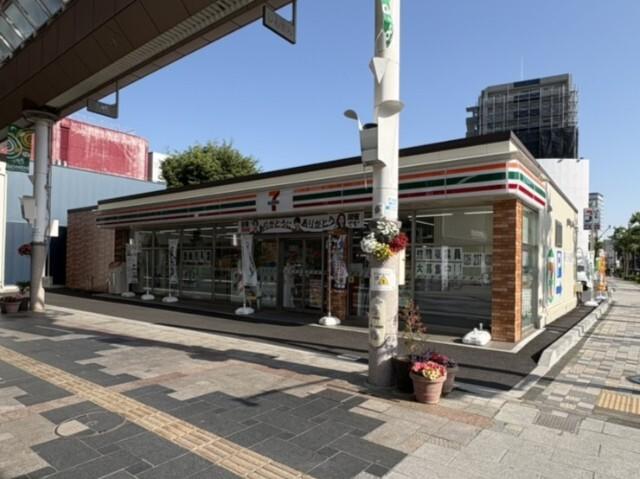 セブンイレブン長野権堂店：370m