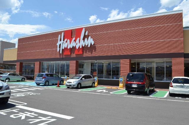 原信上田緑が丘店：915m