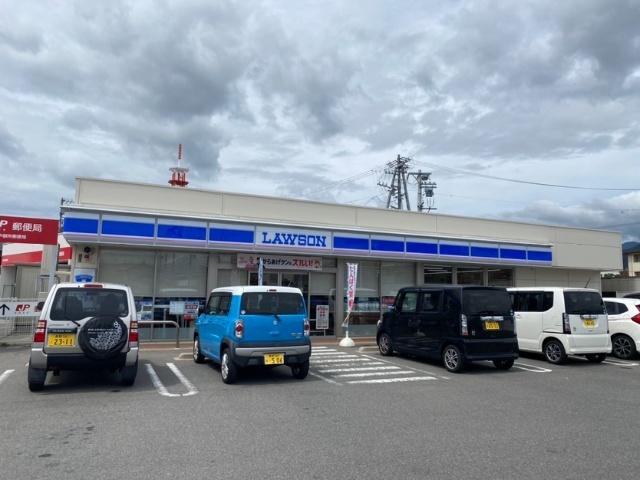 ローソン長野ホクト文化ホール前店：598m